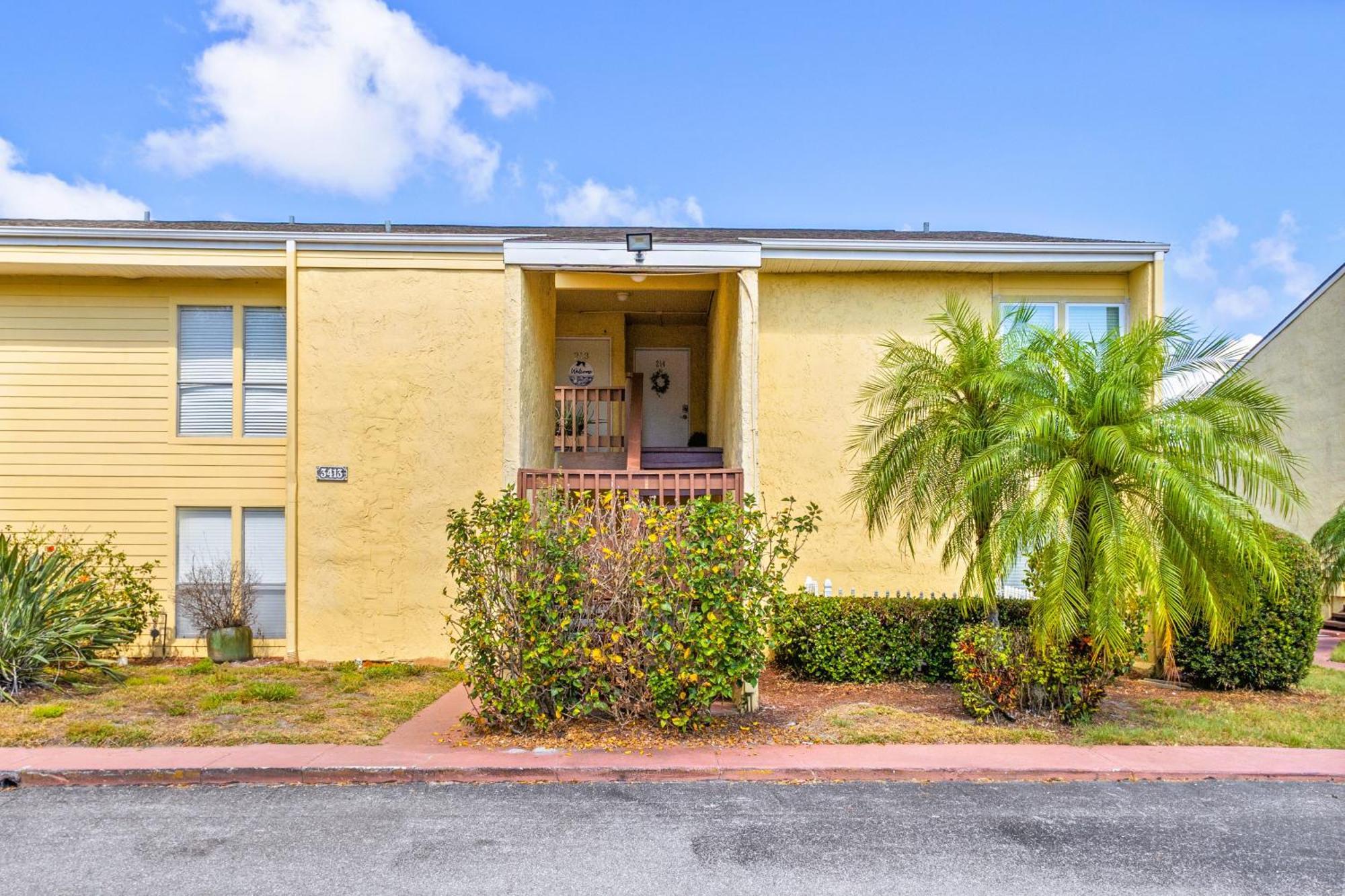 Shiny Oasis With Lake View Sarasota Bagian luar foto